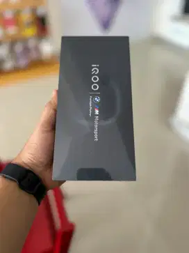 IQOO 13 16/512GB