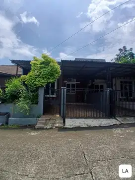 DIJUAL CEPAT RUMAH DI BUKIT GOLF RIVERSIDE