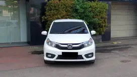 Honda Brio E CVT AT Facelift Putih 2022 Like New Low KM 25rb Record