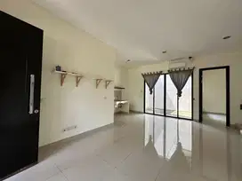 Dijual Rumah BSD Eminent Cluster Illustria, Semi Furnish