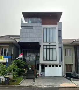 Dijual Rumah 3,5 Lantai Lokasi 5 Menit Ke Living World Alam Sutera