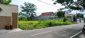 Tanah luas jalan lebar sumber banjarsari solo