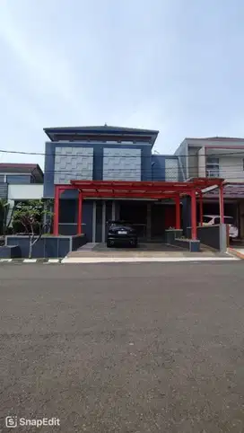 Jual Rumah MEWAH, LUAS, Nusa hijau, dekat alun-alun Pemkot Cimahi