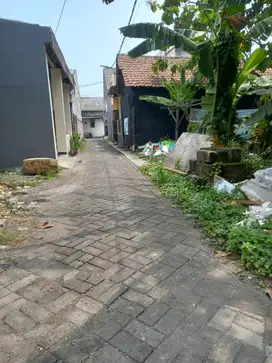 TANAH SIAP BANGUN DI JUGRUG MANUKAN SURABAYA BARAT