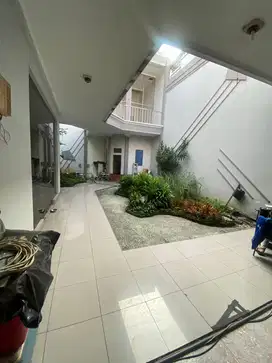 Tanah Bonus Rumah Bagus dan asri Bukit Gading Villa Kelapa Gading