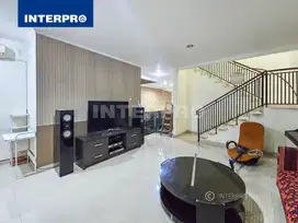 Rumah Disewakan Taman Permata Buana Bebas Banjir LT 144m2 3 Kamar