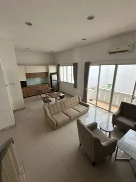 RUMAH CLUSTER CROWN GOLF DI PANTAI INDAH KAPUK