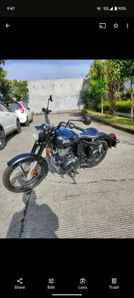 ROYAL ENFIELD CLASSIC 500 STEALTH BLACK, 6000+ Km