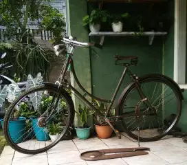 Sepeda tua onthel Humber