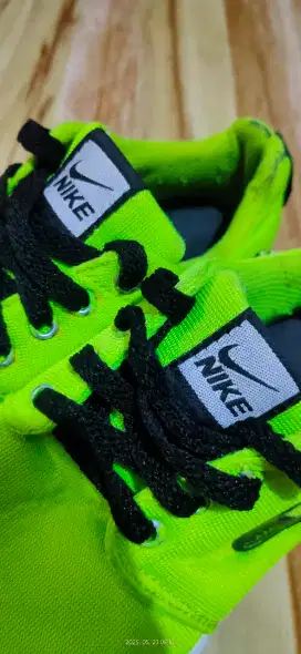 NIKE!! SEPATU RUNNING NIKE STABILO UK.40
