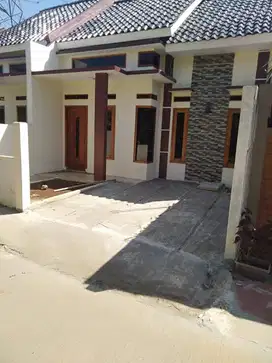 Rumah murah ready lokasi strategis 5menit stasiun di bojong gede