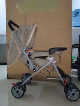 Stroller baby coklat