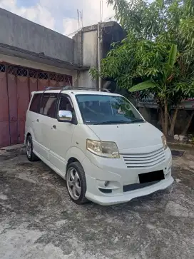 APV Luxury 2010 M/T