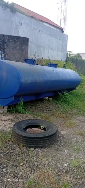 Tangki ex solar 12.000 ltr