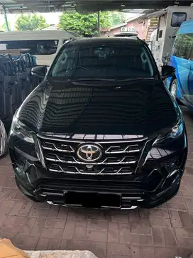Fortuner 2.8 VRZ (GR Sport) 4X4 A/T