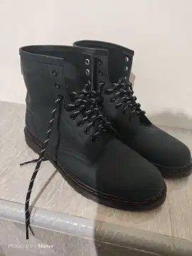 Sepatu Boots Mancow