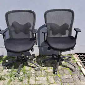 Kursi jaring E•chair seken