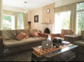 Villa Lembang dijual