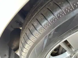 Ban Impor Yokohama BlueEarth-A 215/65 R16 – Tubeless, 80%, Sisa 1 Pcs