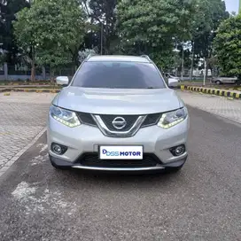 NISSAN XTRAIL AT 2015
