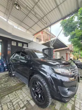 Toyota Fortuner G VNT 2014 Diesel