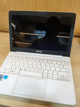 Notebook 
Asus E203. 11inci