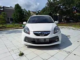Honda brio E metic