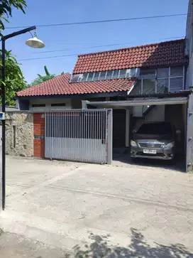 SIAP HUNI! - Rumah Modern 800jt an Dekat Pusat Kota ( Jogja Utara )