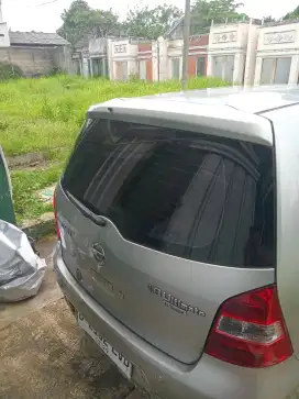 Grand livina 1.8 Ultimate M/T