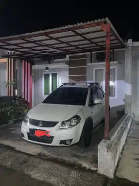 Suzuki SX4 2011 Bensin