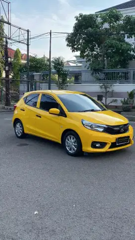 Honda Brio 1.2 E matic tahun 2022 TDP 15 juta bonus Full tank BBM