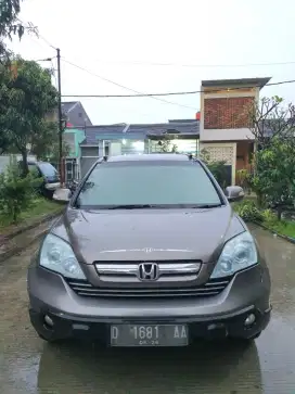 CRV 2.0 AT 2007 Ganteng
Mesin bagus terawat