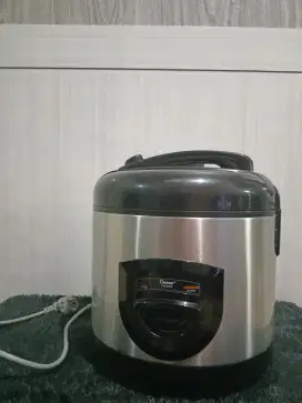 Magic com cosmos hitam