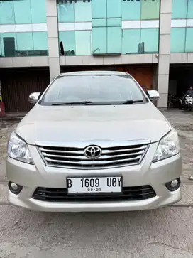 innova G at 2.0cc  bensin 2012 km low
