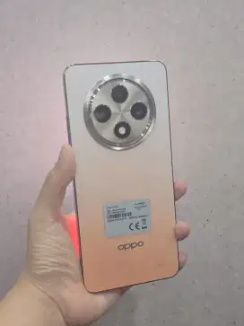 Second Oppo Reno 12F 5G 12+12/256GB Ex Display