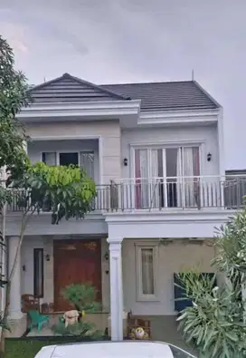Dijual Rumah Mewah 2lt dgn Kolam Renang, siap huni di Bekasi Timur