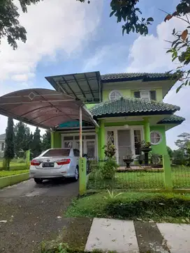 Jual cepat villa di puncak resort internasional Cipanas Jawa Barat