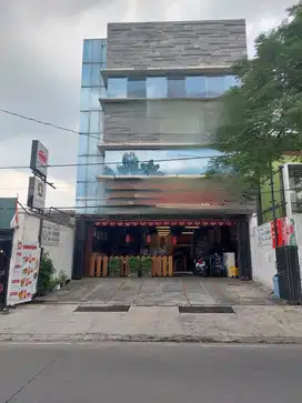 Ruko Terawat Siap Pakai Di Antapani Bandung cocok untuk kantor cafe