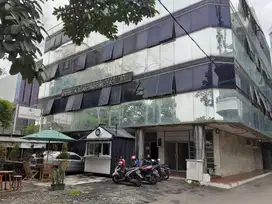 DIJUAL Gedung di Jl. Cikini Raya, Menteng, Jakarta Pusat