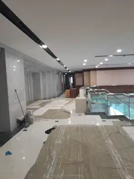 SEWA RUANG USAHA BILLIARD KAROKE DI SUDIRMAN JAKSEL1306M2 PENTHOUSE