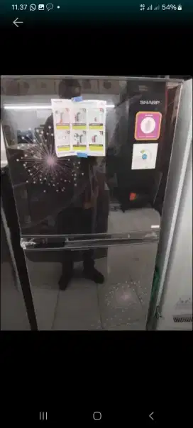 Credit kulkas merk sharp 2 pintu