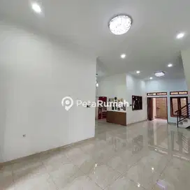DIJUAL RUMAH JALAN ASRAMA KOMPLEK BUMI ASRI (HANNY)