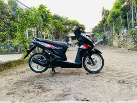 Honda Beat Deluxe 110cc Cbs Pgm Fi Tahun 2022