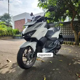 Honda vario 160 th 2024 plat bekasi