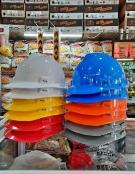 APD KESELAMATAN KERJA  HELM,SARUNG TANGAN &SEPATU BOT SAFETY
