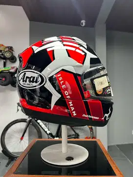 Arai rx7x tt iom sz M