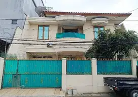 Rumah Otista, Bagus, 2dua muka, Otista & Basura Jakarta Timur