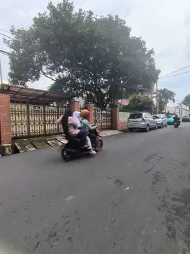 Jual rumah lahan luas di Mampang Prapatan dekat SCBD Patra jaksel