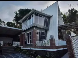 Rumah Vila Dengan Tanah Luas Di Kota Batu