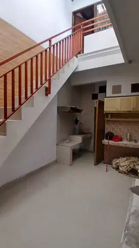 Disewakan Rumah Siap Huni dan Bagus Taman Cibaduyut Indah